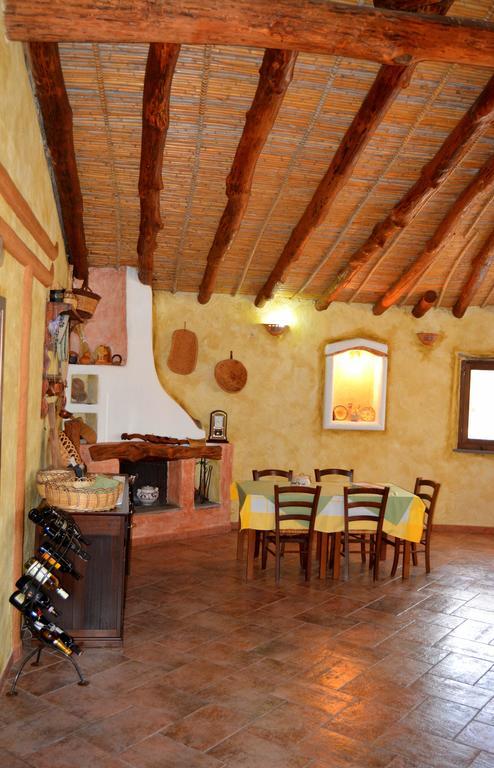 Agriturismo Rubinu Galtellì Esterno foto